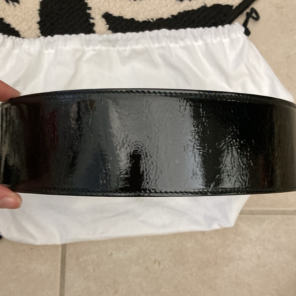 Wide Chanel belt - Picture 15 of 17